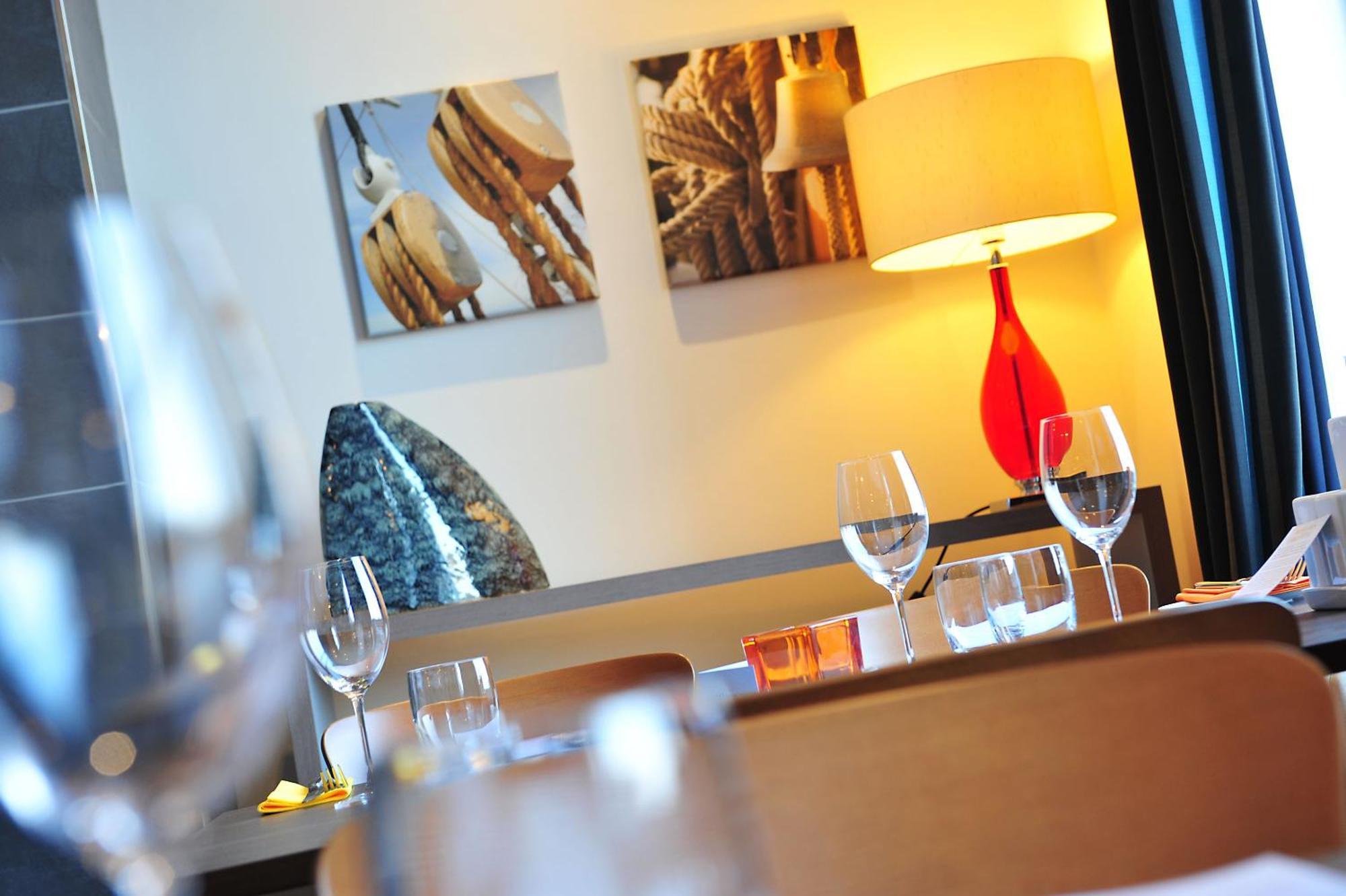 The White Lion Hotel Aldeburgh Bagian luar foto