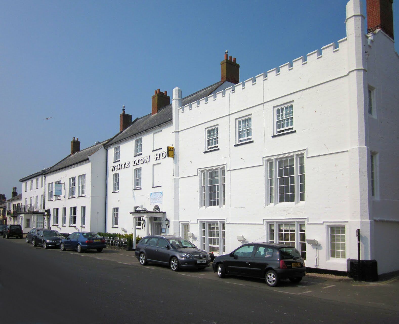 The White Lion Hotel Aldeburgh Bagian luar foto